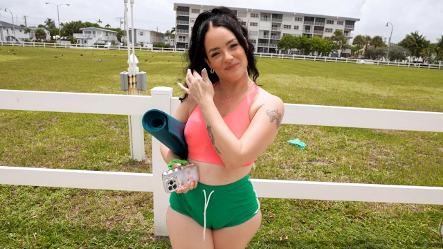  Girl Got Ass