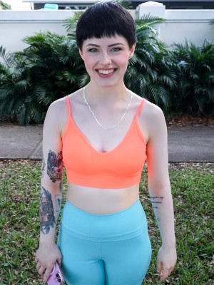 Raee Ripley porn star