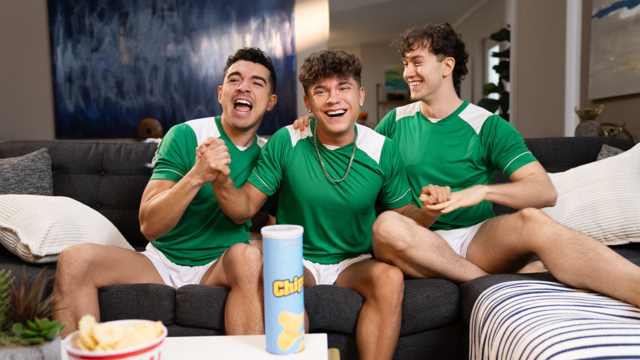 Men Drake Von, Finn August Cock Soccer