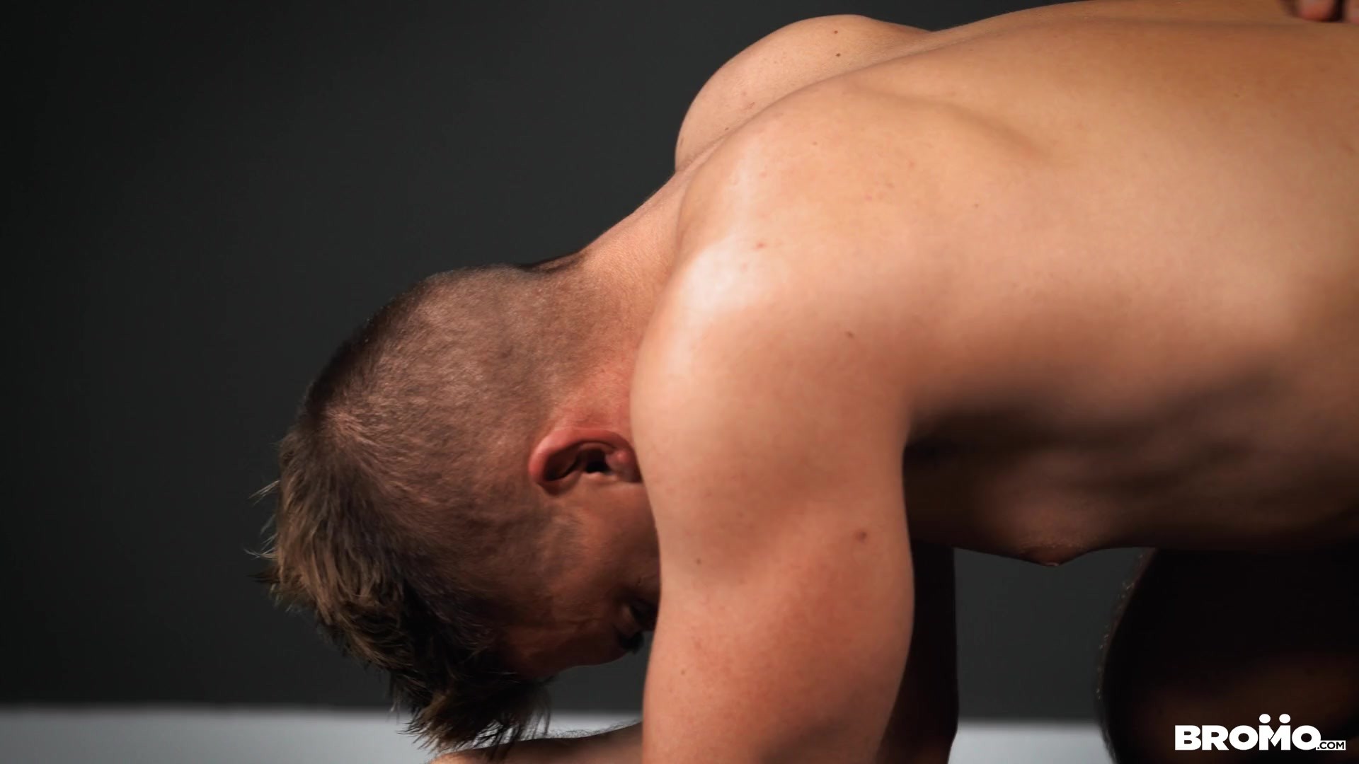 Pretty Boy Fucked Bareback 6